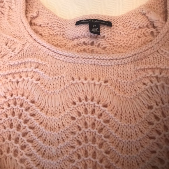 American Eagle Outfitters Soft Pink Knit Sweater in Wavy Scallop Pattern - Picture 4 of 6